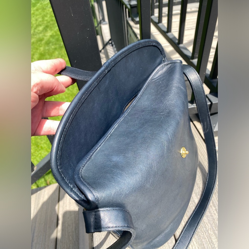 Vintage Coach Navy Blue Leather Binocular Bag #9853 - Picture 10 of 16